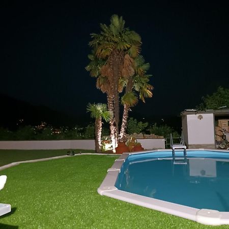 B&B La Fenice Sul Lago Villongo SantʼAlessandro Exteriör bild