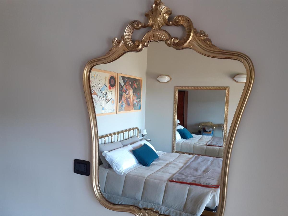 B&B La Fenice Sul Lago Villongo SantʼAlessandro Exteriör bild