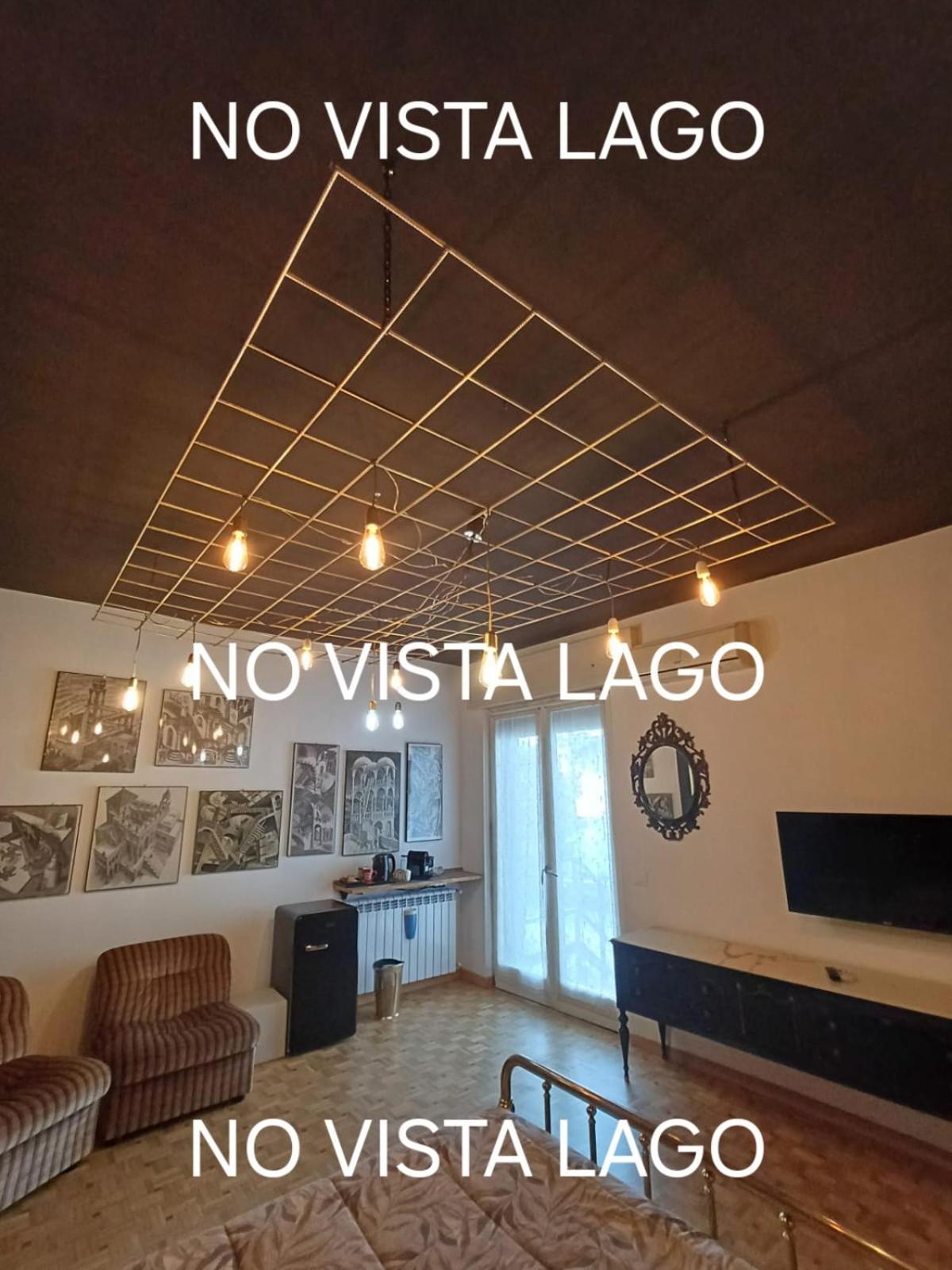 B&B La Fenice Sul Lago Villongo SantʼAlessandro Rum bild